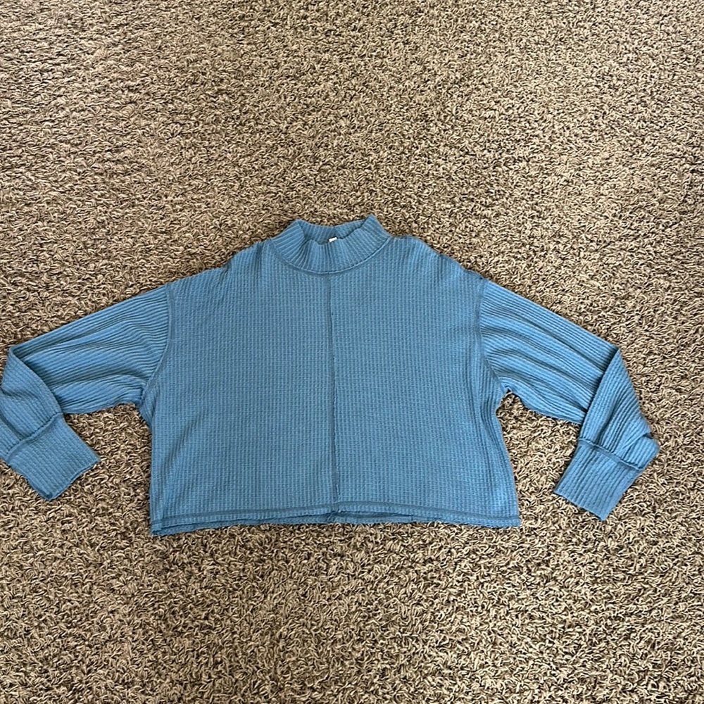 Elan mock turtle neck sweater size small